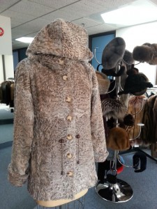 Toronto Furs - Yukon Fur - 1667 Dundas Street West - Mink, Fox, Lynx, Beaver, Sable, Chinchilla, American Legend Blackglama