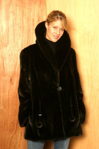 Toronto Showroom - Furs Coat Yukon Fur - 1667 Dundas Street West, Toronto, M6K 1V2