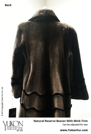 Yukon_Fur_coat_8547_back