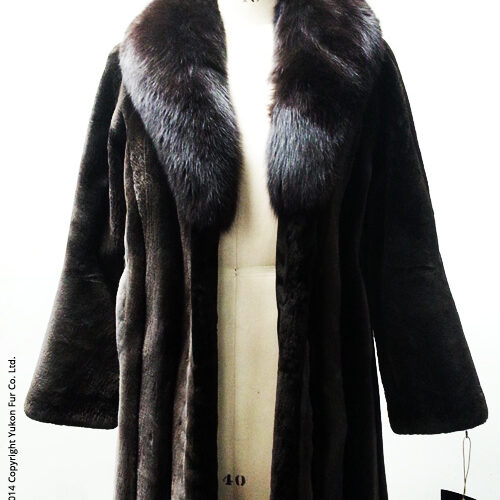 Beaver Fur Coat With Fox Trim