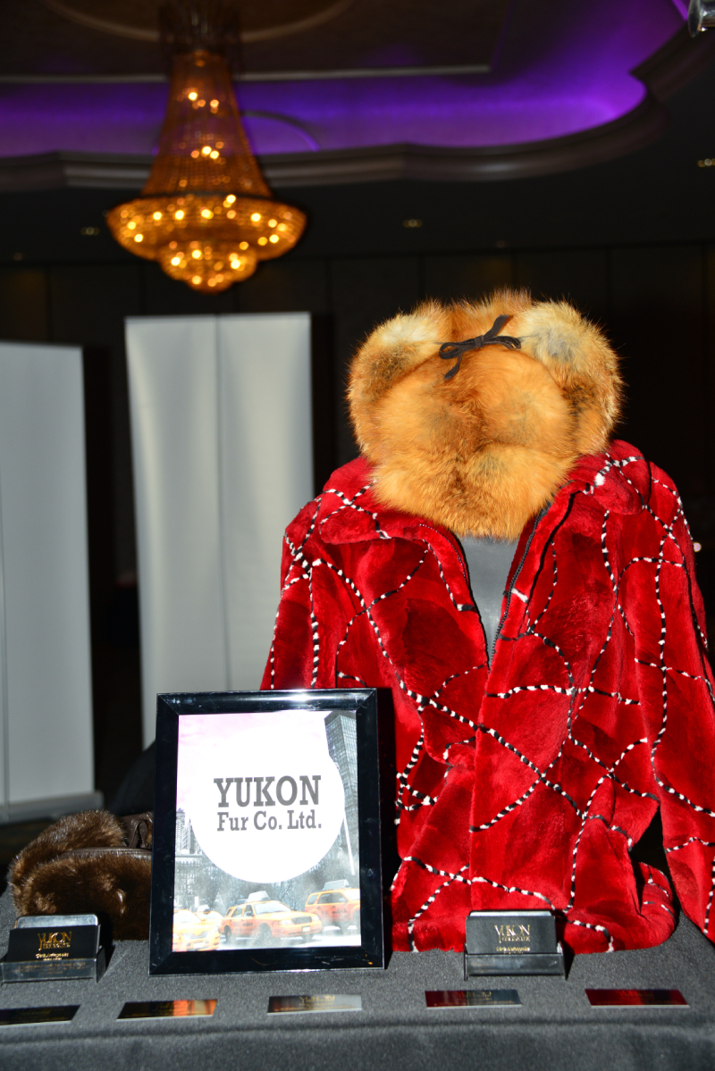 YukonFur_Red_Fur_Coat_and_Fur_Hat_at_FashionWIthFlair_fashion_show