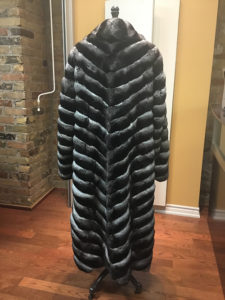 YukonFur_Coats_Made-To-Measure_Sample6